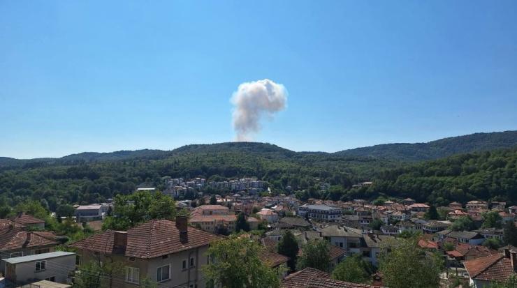 Image default